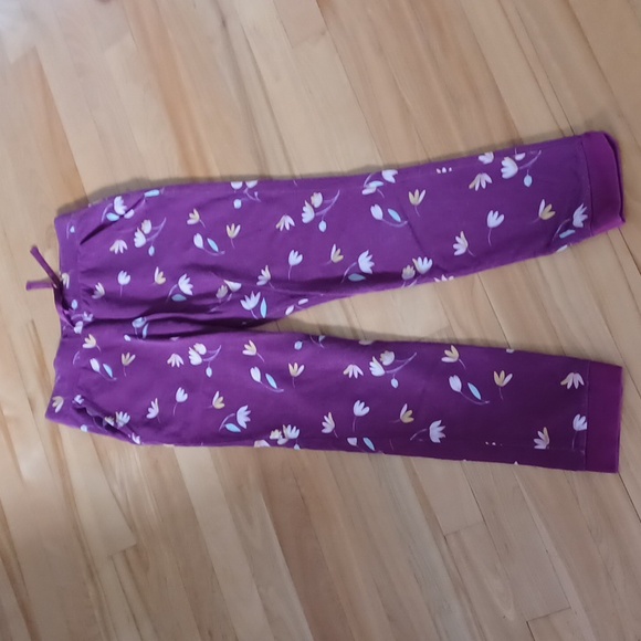 Carter's flowers 💐 sweatpants Size 10-12 - Picture 3 of 5
